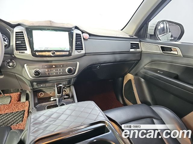 KG Mobility Rexton 2018 — photo 10