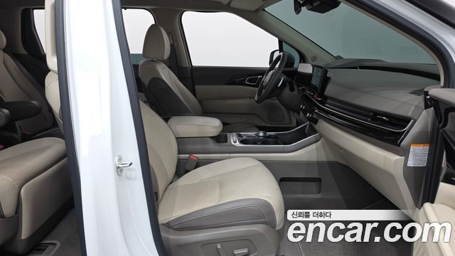 Kia Canival 2025 — photo 11