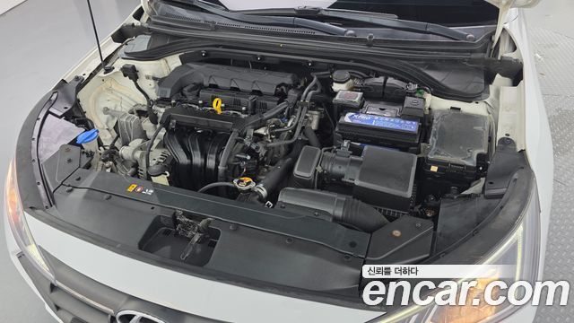 Hyundai AVANTE 2019 — photo 6
