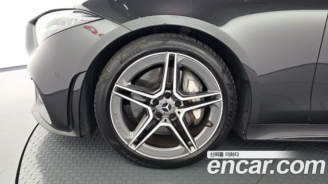 Mercedes-Benz CLS-Class 2020 — photo 5
