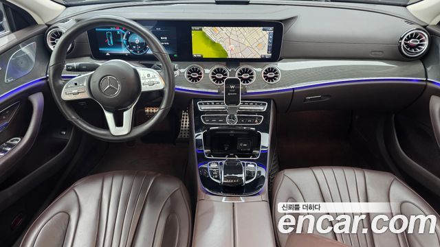 Mercedes-Benz CLS-Class 2020 — photo 10