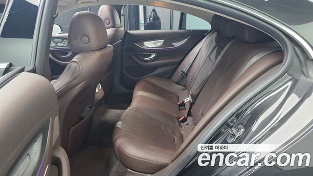Mercedes-Benz CLS-Class 2020 — photo 18