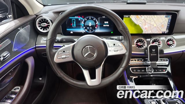 Mercedes-Benz CLS-Class 2020 — photo 19