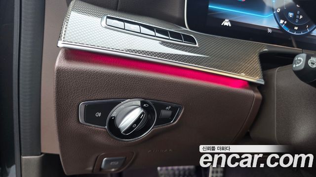 Mercedes-Benz CLS-Class 2020 — photo 26