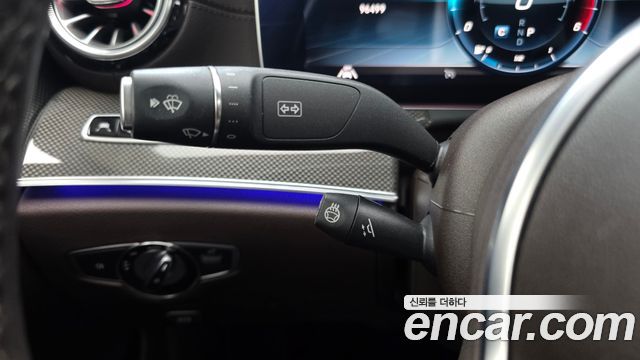 Mercedes-Benz CLS-Class 2020 — photo 27