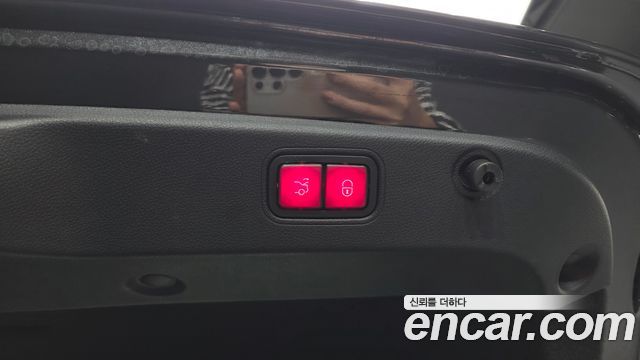 Mercedes-Benz CLS-Class 2020 — photo 35
