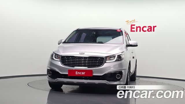 Kia Canival 2015 — photo 3