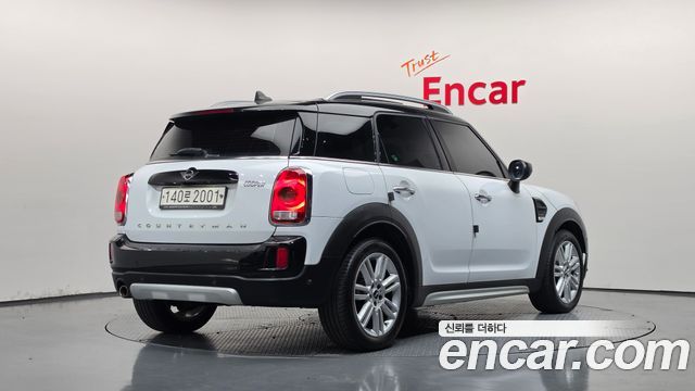 Mini Countryman 2020 — photo 2