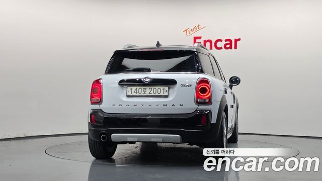 Mini Countryman 2020 — photo 4