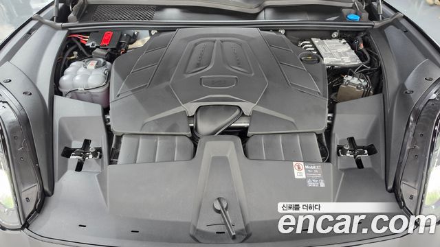 Porsche Cayenne 2025 — photo 6