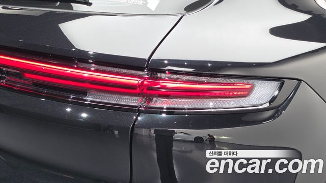 Porsche Cayenne 2025 — photo 9