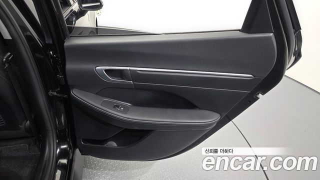 Hyundai Sonata 2021 — photo 15