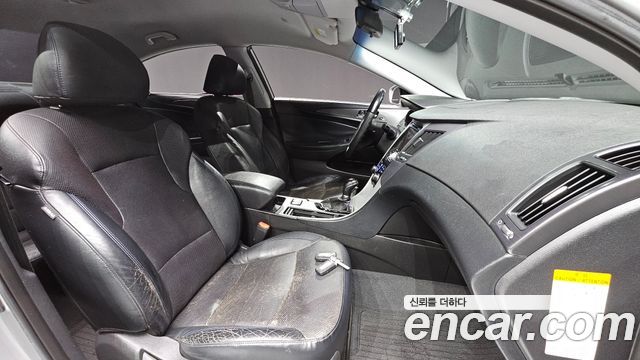 Hyundai Sonata 2012 — photo 10