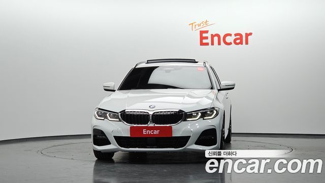 BMW 3-Series 2022 — photo 3