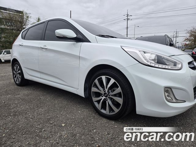 Hyundai Accent 2016 — photo 3