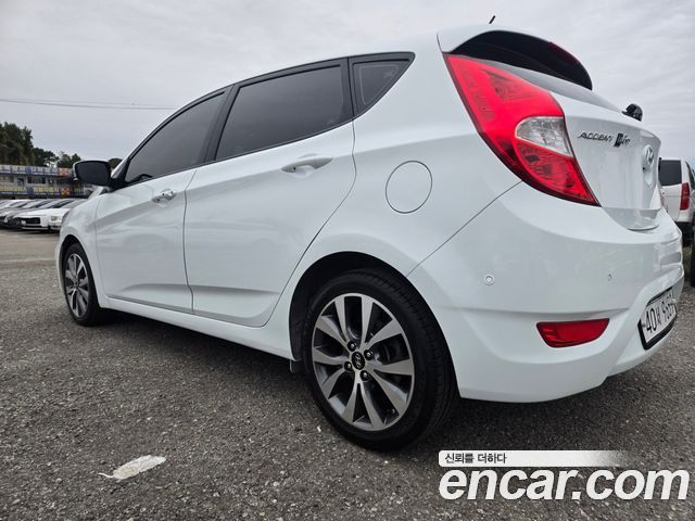 Hyundai Accent 2016 — photo 5