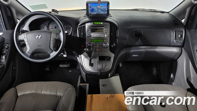 Hyundai Starex 2014 — photo 10