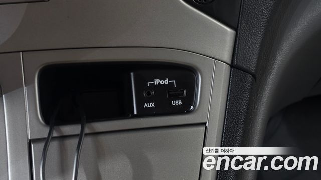 Hyundai Starex 2014 — photo 18