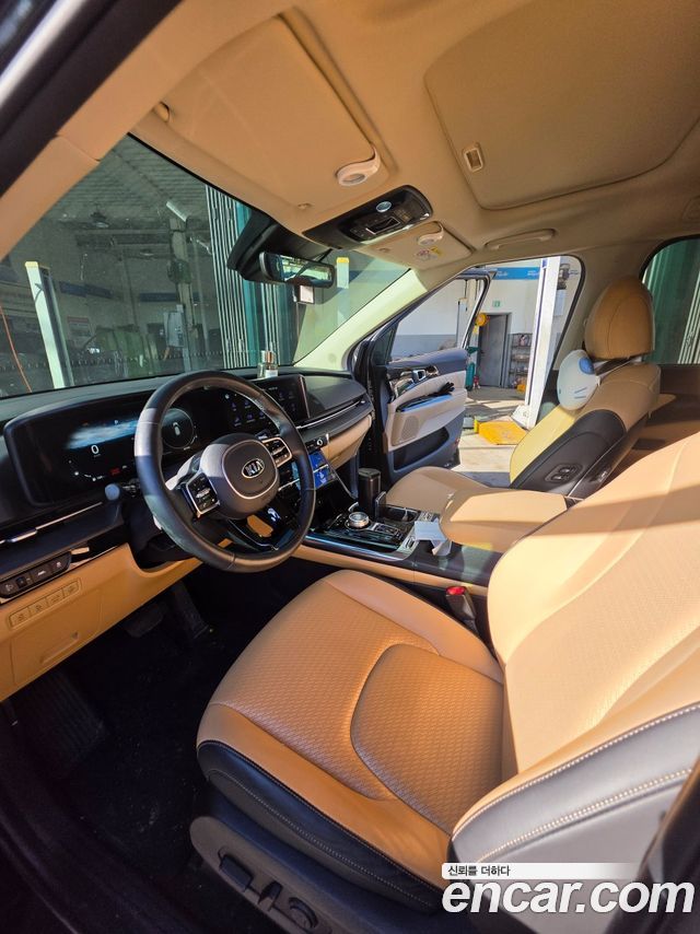 Kia Canival 2021 — photo 5
