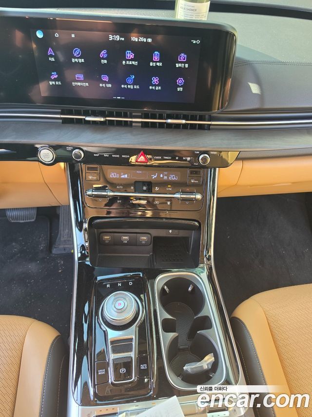 Kia Canival 2021 — photo 8