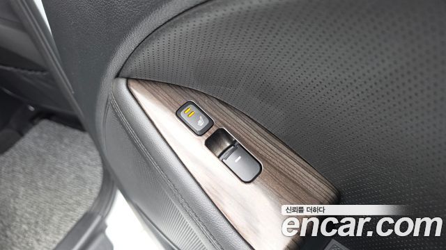 Kia K5 2015 — photo 25