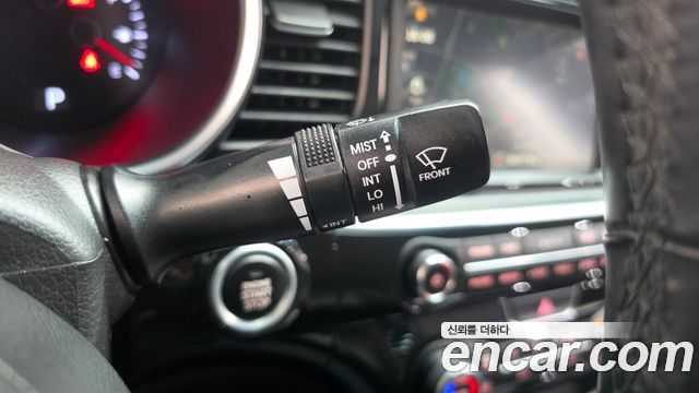 Kia K5 2015 — photo 27