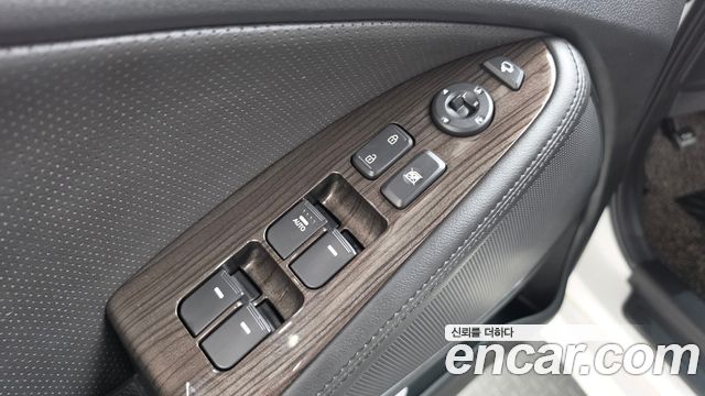Kia K5 2015 — photo 28