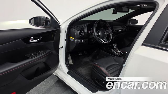 Kia K3 2020 — photo 13
