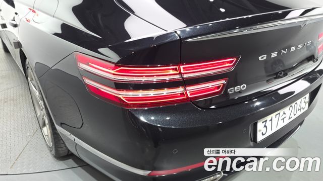 Genesis G80 2021 — photo 9