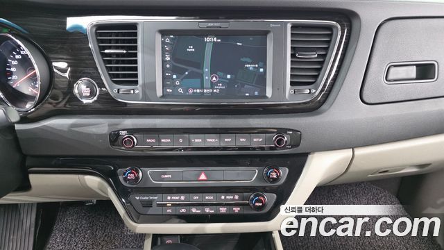 Kia Canival 2019 — photo 19