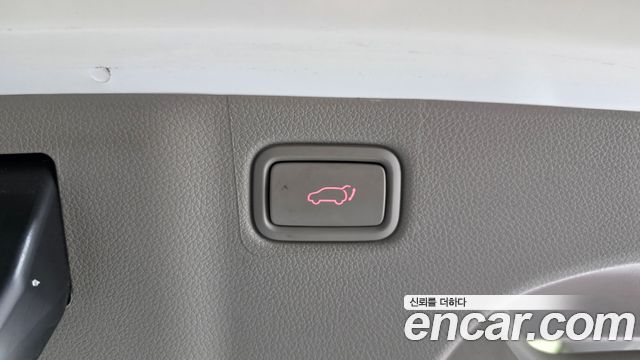 Kia Canival 2019 — photo 24