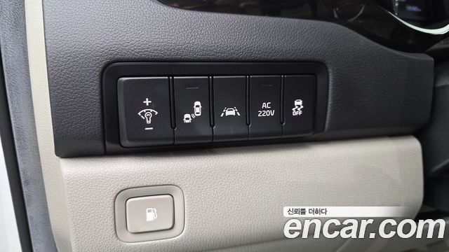 Kia Canival 2019 — photo 29