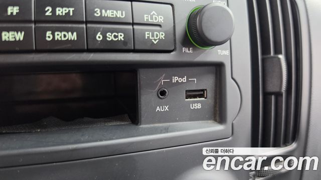 Hyundai Starex 2015 — photo 22