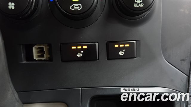 Hyundai Starex 2015 — photo 25