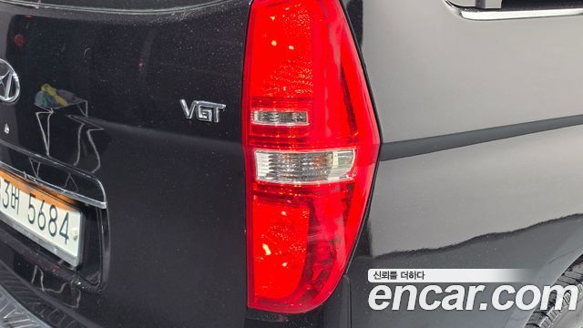 Hyundai Starex 2015 — photo 9