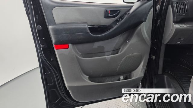 Hyundai Starex 2015 — photo 15