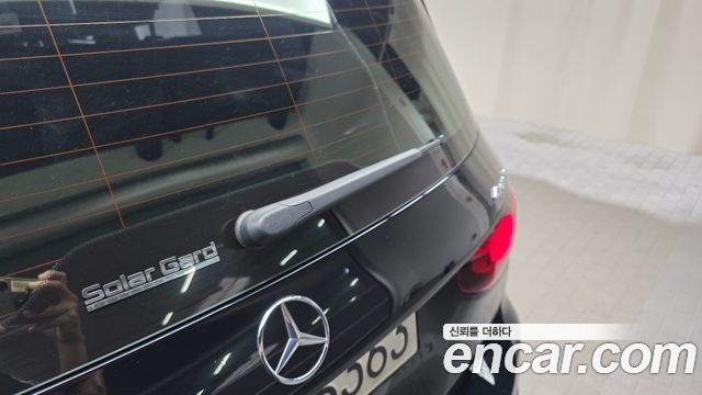 Mercedes-Benz GLB-Class 2021 — photo 27
