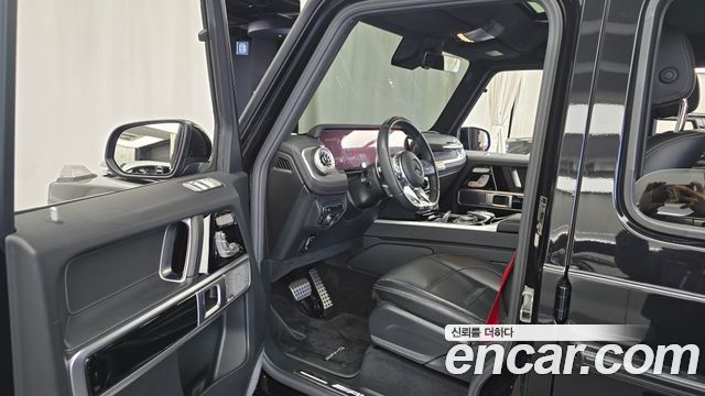 Mercedes-Benz G-Class 2021 — photo 10