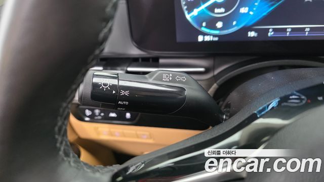Kia Canival 2023 — photo 24