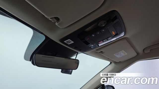 Kia Canival 2023 — photo 26