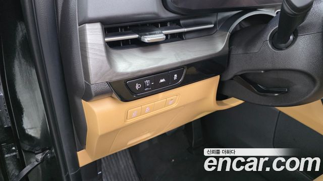 Kia Canival 2023 — photo 27