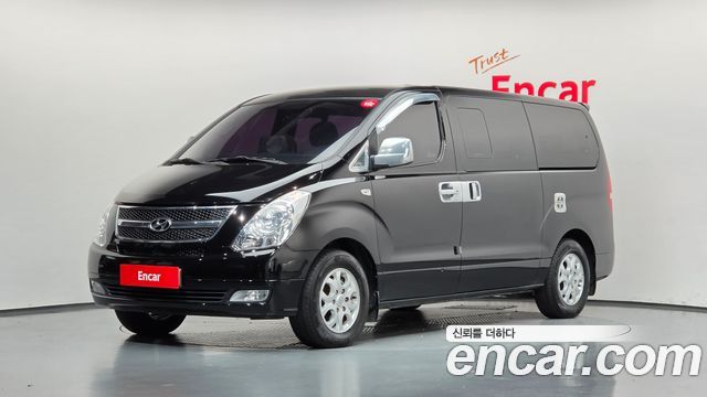 Hyundai Starex 2015 — photo 1