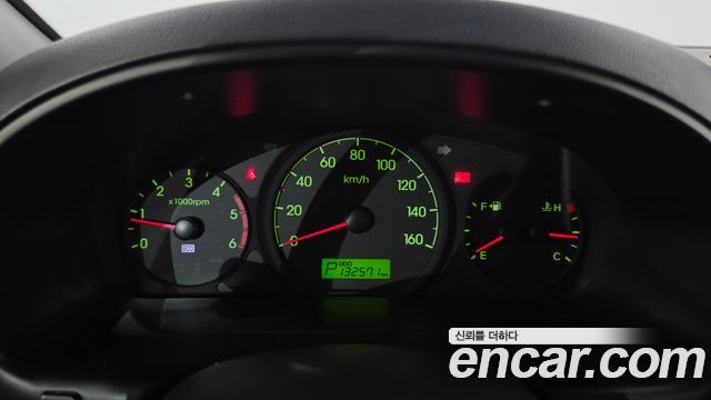 Hyundai Starex 2015 — photo 11