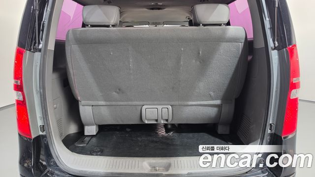 Hyundai Starex 2015 — photo 23
