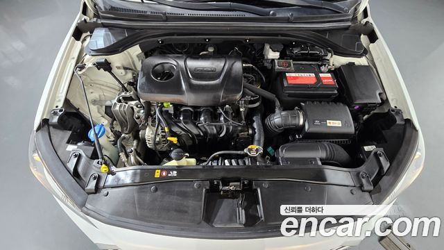 Hyundai AVANTE 2018 — photo 6