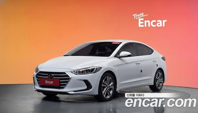 Hyundai AVANTE 2018 — photo 1