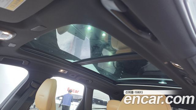 Volvo XC60 2020 — photo 24