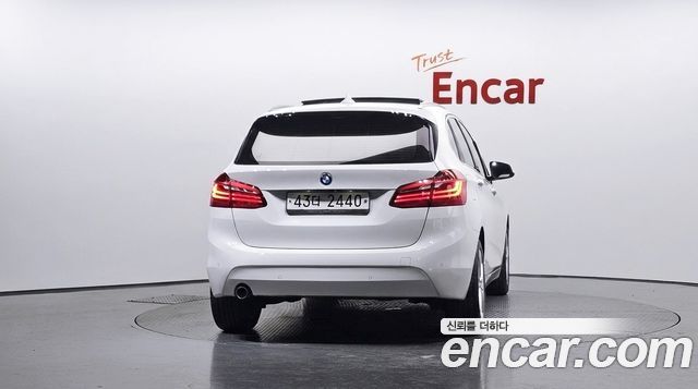 BMW 2-Series 2015 — photo 4