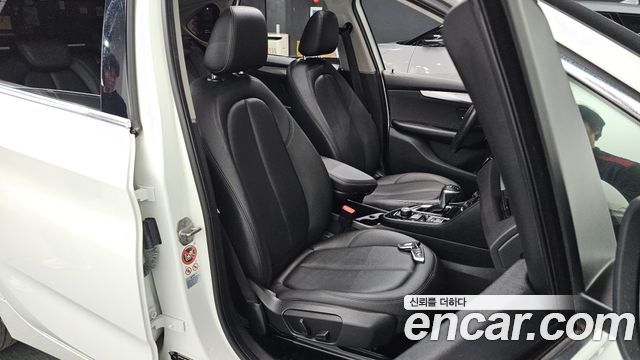 BMW 2-Series 2015 — photo 13