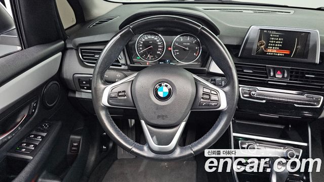 BMW 2-Series 2015 — photo 19
